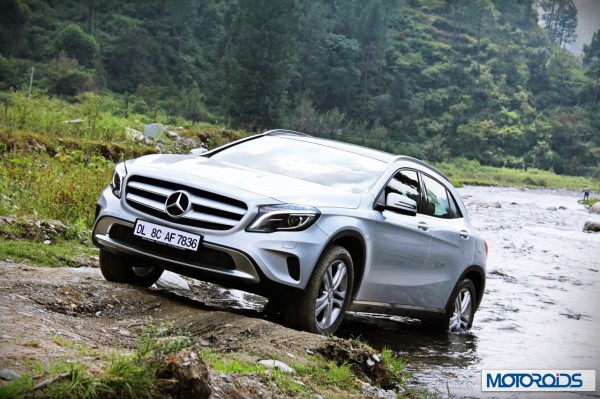 Mercedes GLA class front (14)