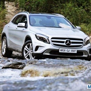 Mercedes GLA class front