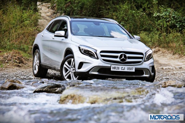 Mercedes GLA class front (9)