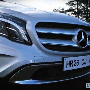 Mercedes GLA class grille