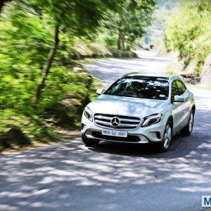 Mercedes GLA class headlamp