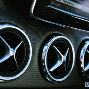 Mercedes GLA class interior