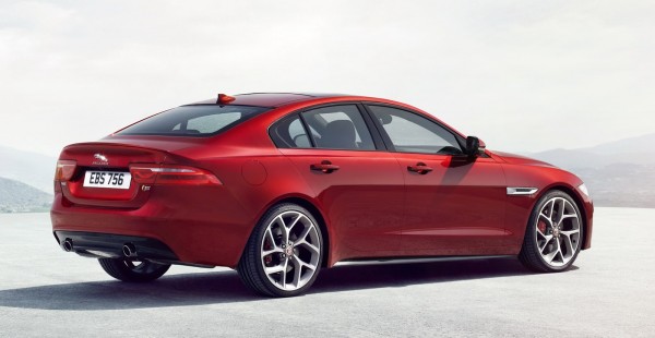 New 2016 Jaguar XE officially revealed Images and details (32)