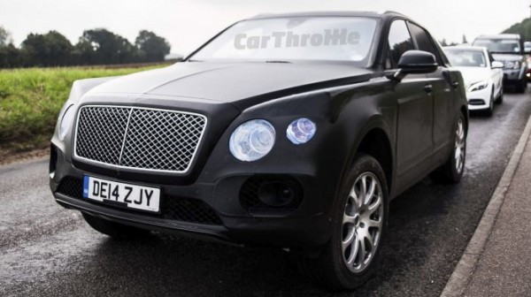New Bentley SUV spotted (1)