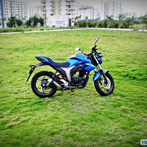 Suzuki Gixxer  Review Image