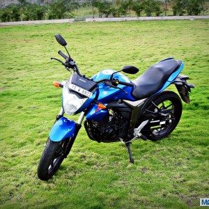 Suzuki Gixxer  Review Image