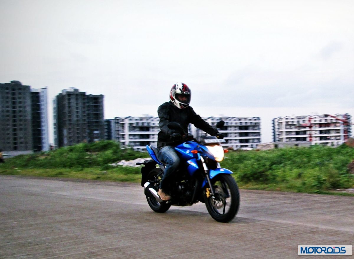 Suzuki Gixxer  Review Image