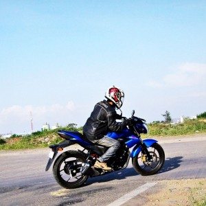 Suzuki Gixxer  Review Image