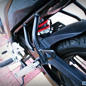 Suzuki Gixxer  Review Pillion Footrest