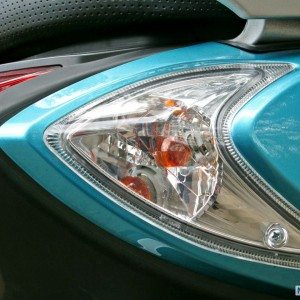 TVS Scooty Zest  Rear blinker