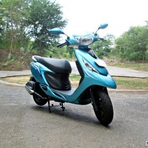 TVS Scooty Zest  Review