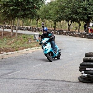 TVS Scooty Zest  Review