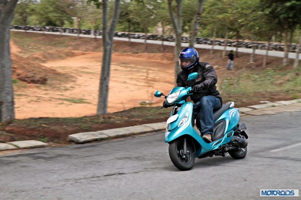 TVS Scooty Zest 110 Review (57)