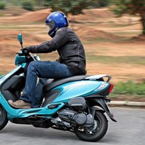 TVS Scooty Zest  Review