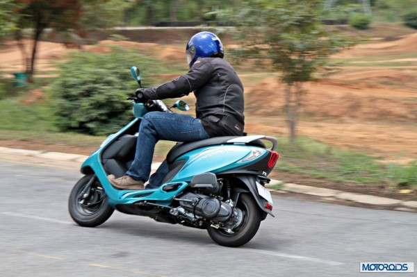 TVS Scooty Zest 110 Review (62)