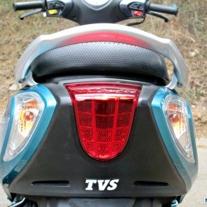 TVS Scooty Zest  Review