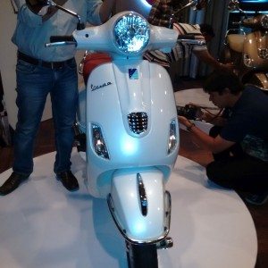 Vespa Elegante Limited Edition