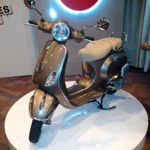 Vespa Elegante Limited Edition