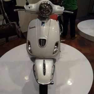 Vespa Elegante Limited Edition