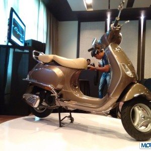 Vespa Elegante Limited Edition