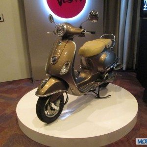 Vespa Elegante Limited Edition