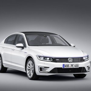 Volkswagen Passat GTE Official Image