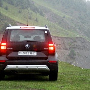 new  Skoda yeti rear