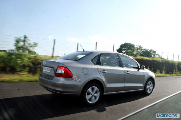 new 2014 skoda Rapid action silver (9)