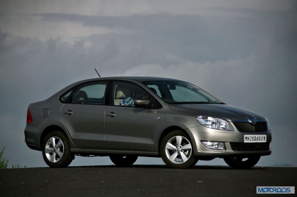 new 2014 skoda rapid facelift front  (2)