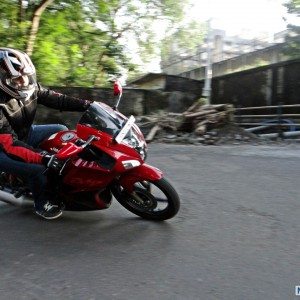 Hero MotoCorp Karizma ZMR Review Action Shots