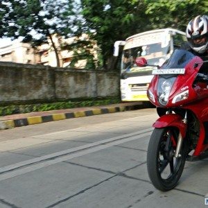 Hero MotoCorp Karizma ZMR Review Action Shots