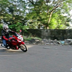 Hero MotoCorp Karizma ZMR Review Action Shots