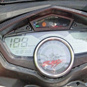 Hero MotoCorp Karizma ZMR Review Instrument Cluster