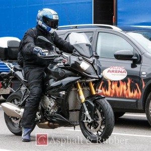 BMW S spy pic