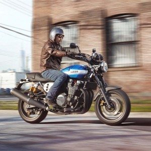 Yamaha XJR