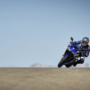 Yamaha YZF R Official Details