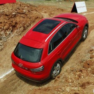 Audi Q  TDI quattro off road