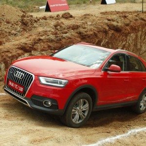 Audi Q  TDI quattro off road