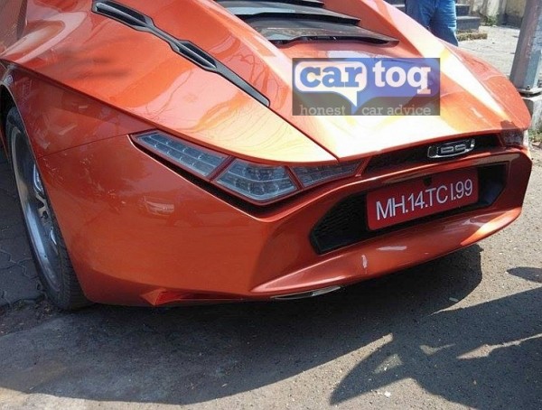 DC-Avanti-orange-spied-taillight