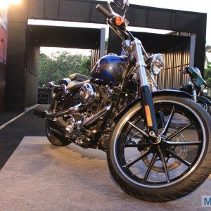 Harley Davidson Breakout Launch Images