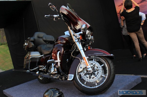 Harley-Davidson-CVO Limited-Launch-Images (2)