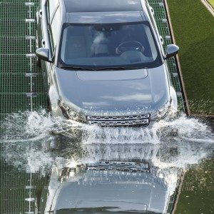 Land Rover Discovery Sport Official Image