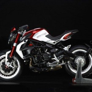 MV Agusta Brutale Dragster RR