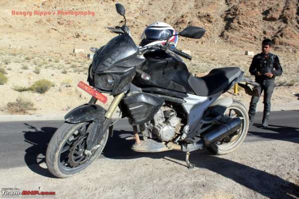 Mahindra-Mojo-Spied-In-Ladakh-1