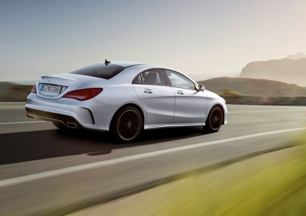 Mercedes-Benz-CLA-Class_2014 (1)