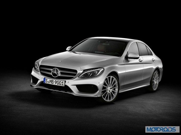 New-2015-Mercedes-C-Class-exterior-14.jpg.pagespeed.ce.Hs_ANAPGMc