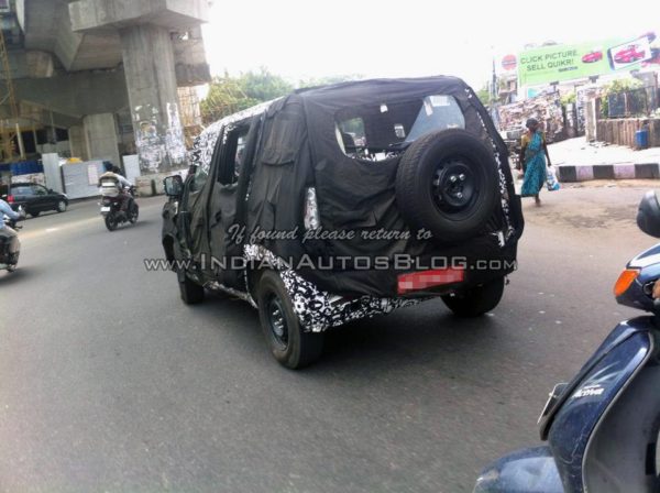 New-Mahindra-U301-Bolero-spied-rear