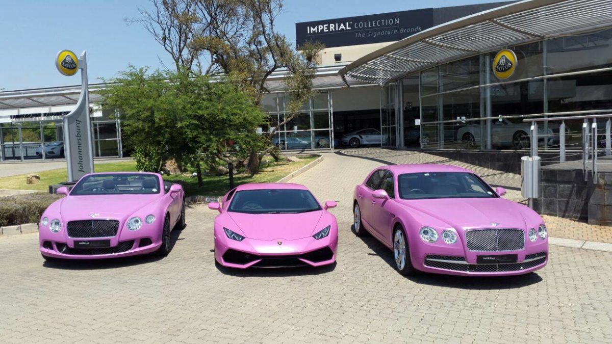 Pink Lamborghini Huracan for Breast Cancer Awareness