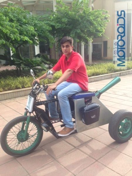 Shivam-on-his-Trike (3)