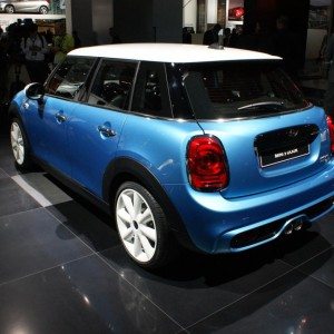 five door mini paris motor show